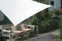 Regenschutz im Garten mit Sonnensegel Polyester 2,5 x 3 m 